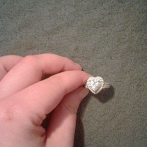 Heart ring